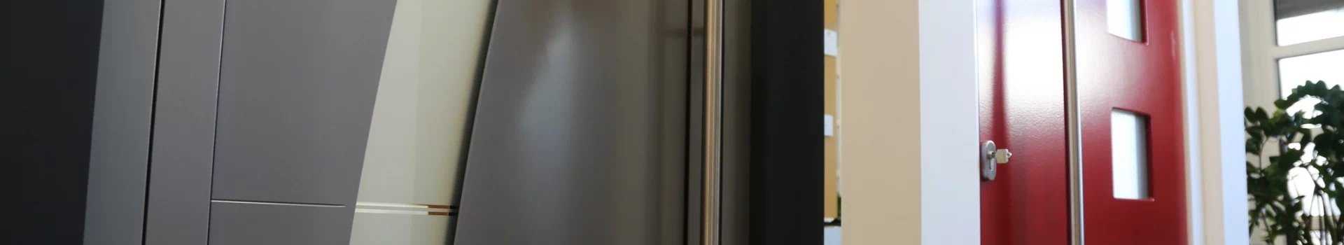 Różne drzwi